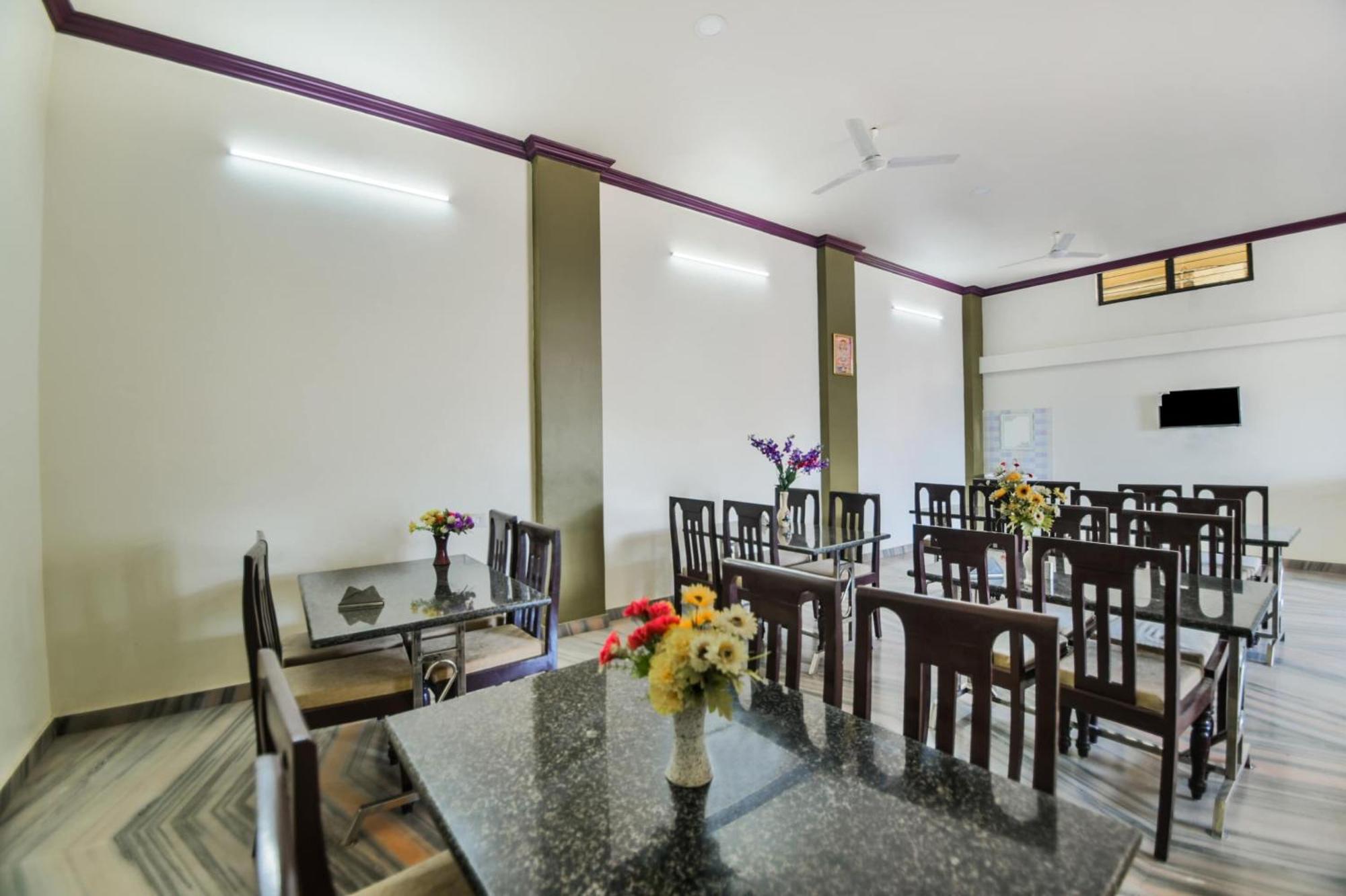 Hotel O Kalika Resort Lakawas Ngoại thất bức ảnh